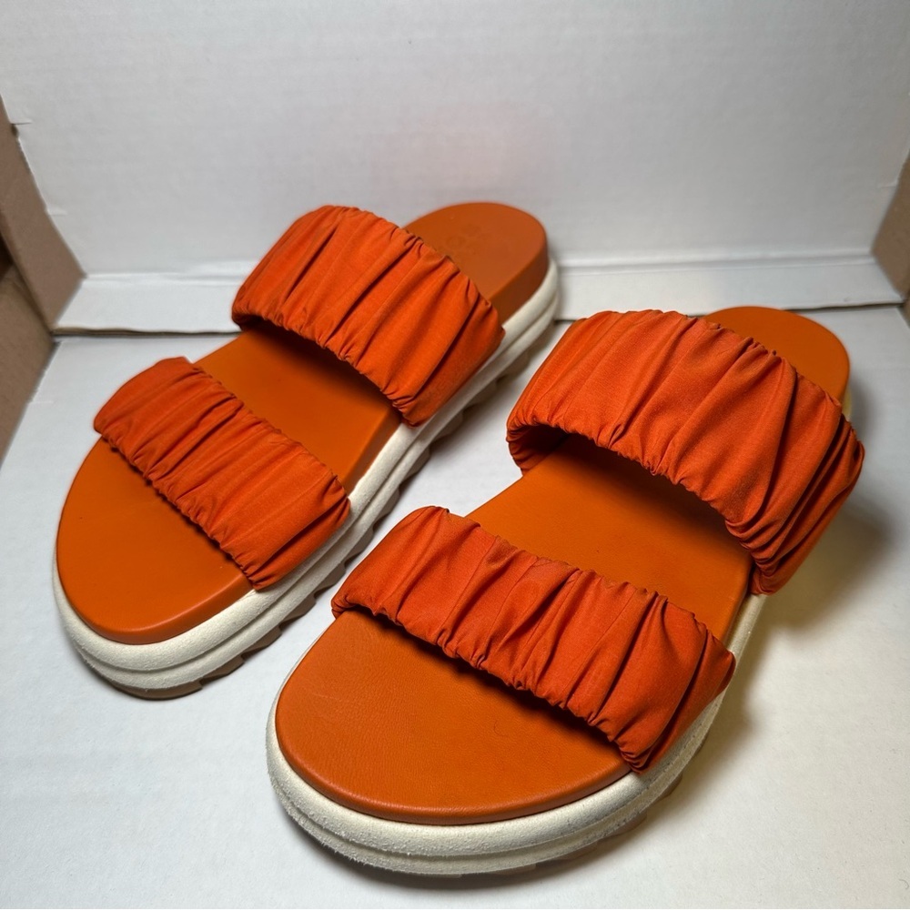 Sorel Orange Ruched Platform Slide Sandals | Y2K Modern Statement Summer Shoe